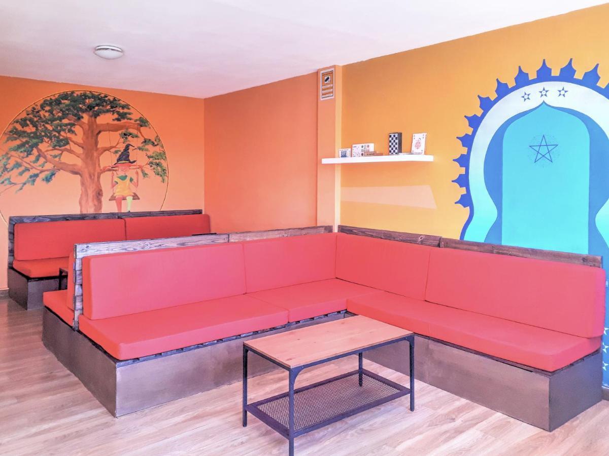 Meiga Backpackers Hostel Santiago de Compostella Buitenkant foto