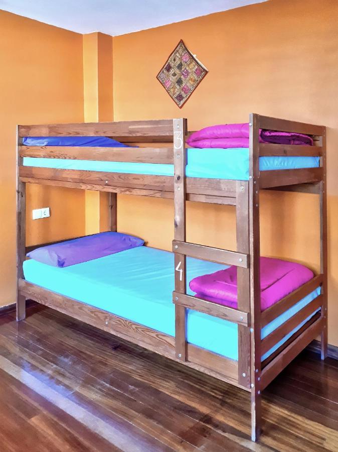 Meiga Backpackers Hostel Santiago de Compostella Buitenkant foto